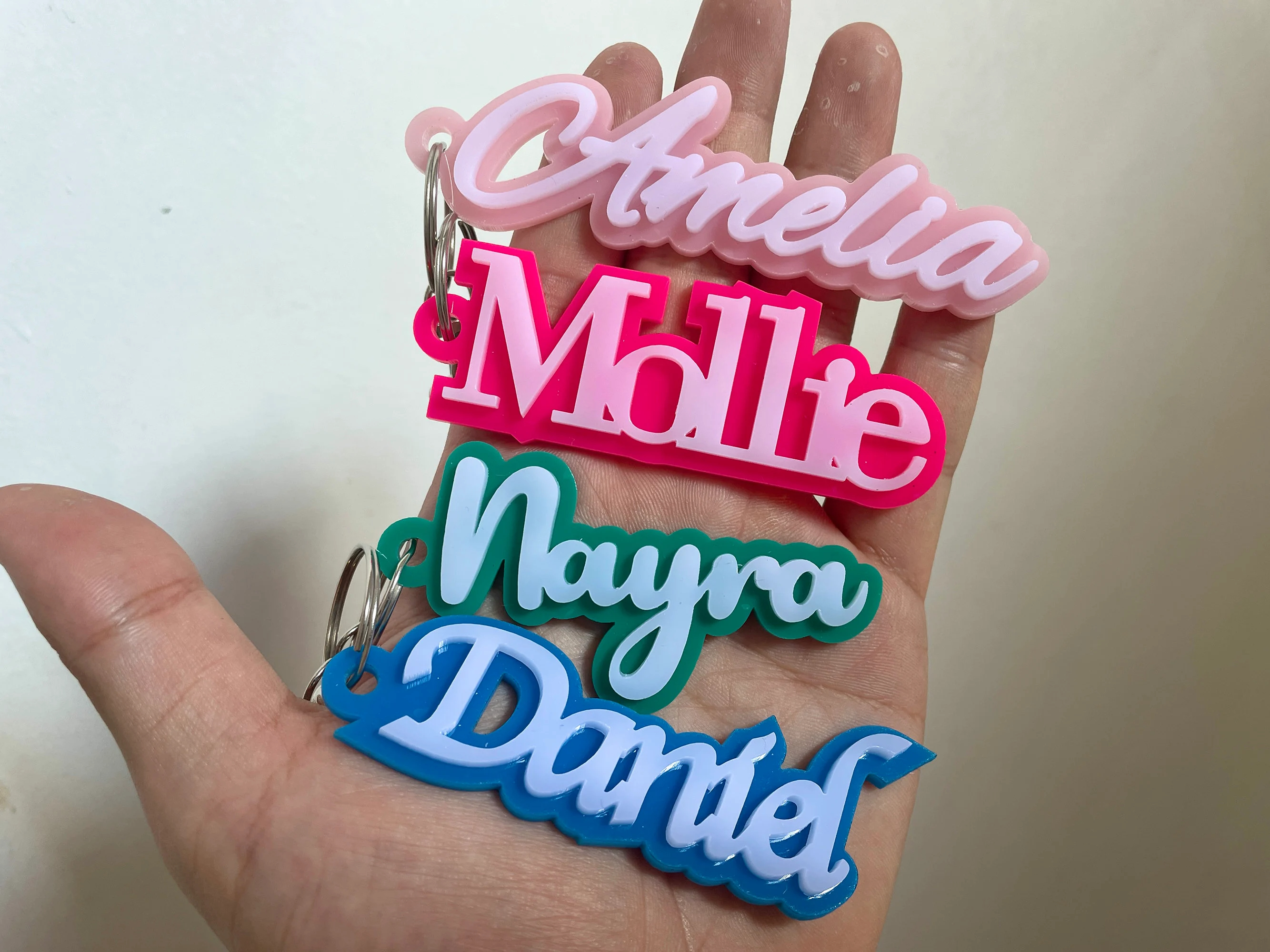 DHQH Customized Name Stainless - Personalized Name Box recensione e prezzo