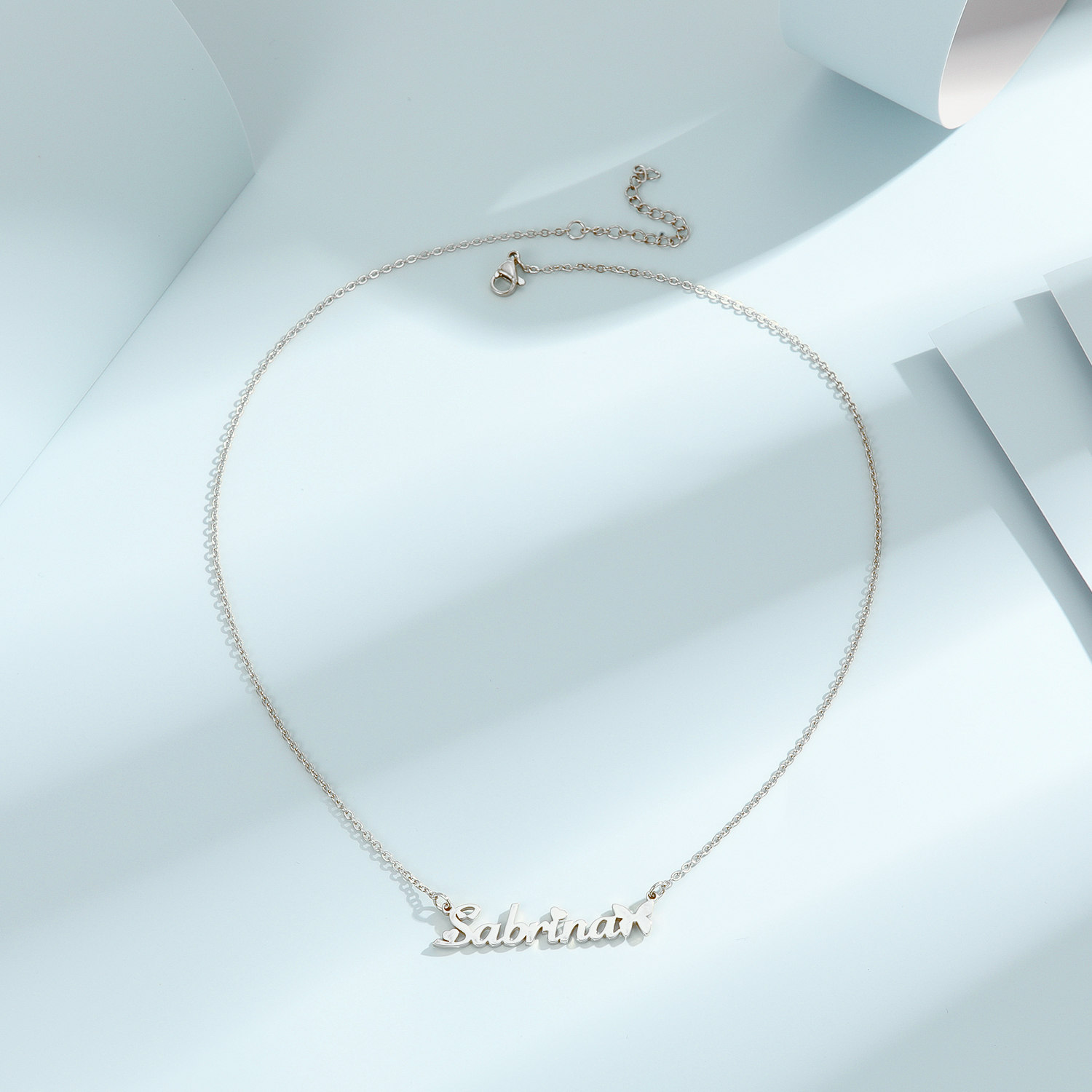 1pc Personalized Butterfly Nam - Name Necklace Custom recensione e prezzo