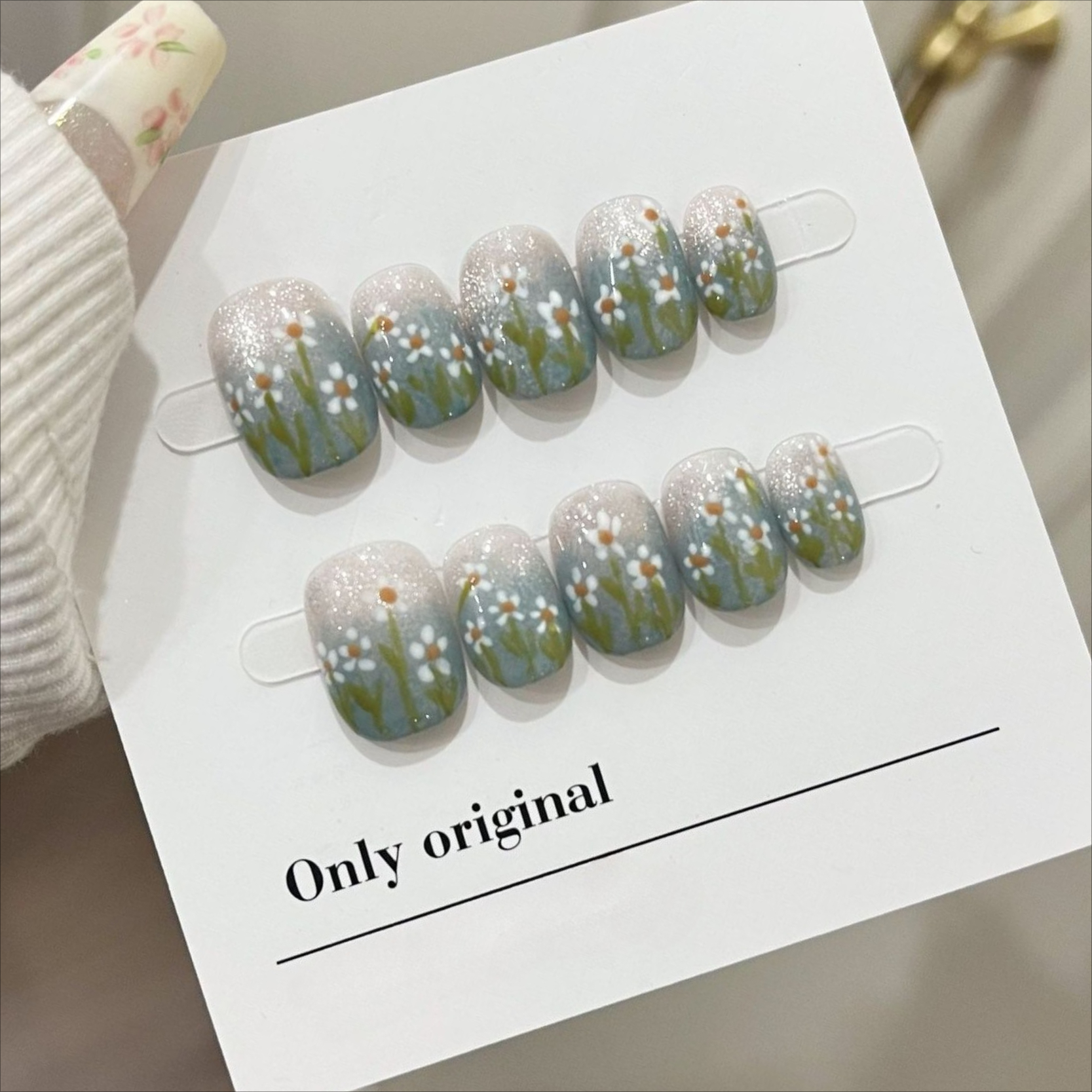 10Pcs Short Handmade Press On  - Pressed Flower Art recensione e prezzo