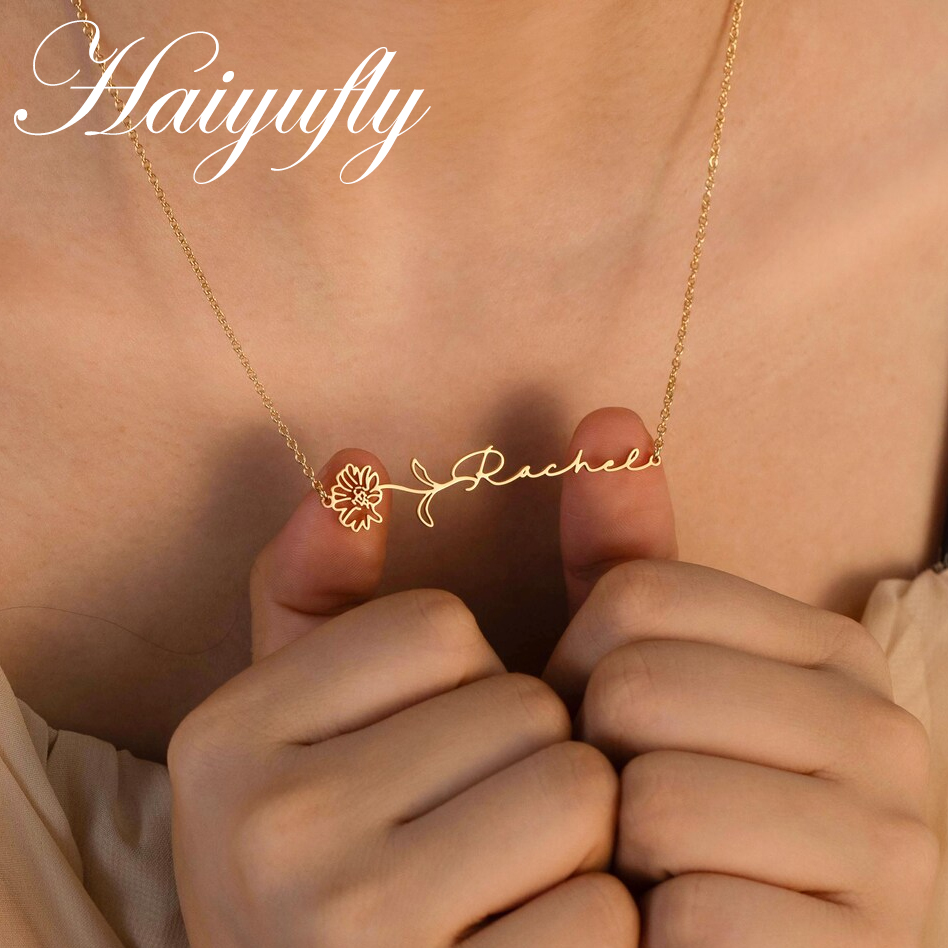 Haiyufly Custom Name Necklace  - Birth Flower Necklace recensione e prezzo