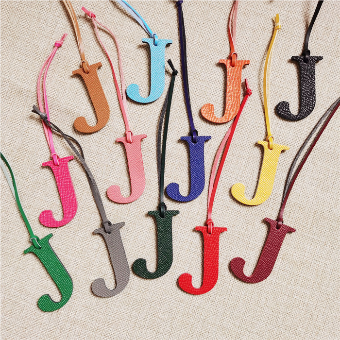 English Letter H I J K L M N A - Monogram Keychain Leather recensione e prezzo