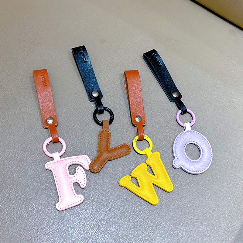 A To Z PU Leather Initial Lett - Monogram Keychain Leather recensione e prezzo