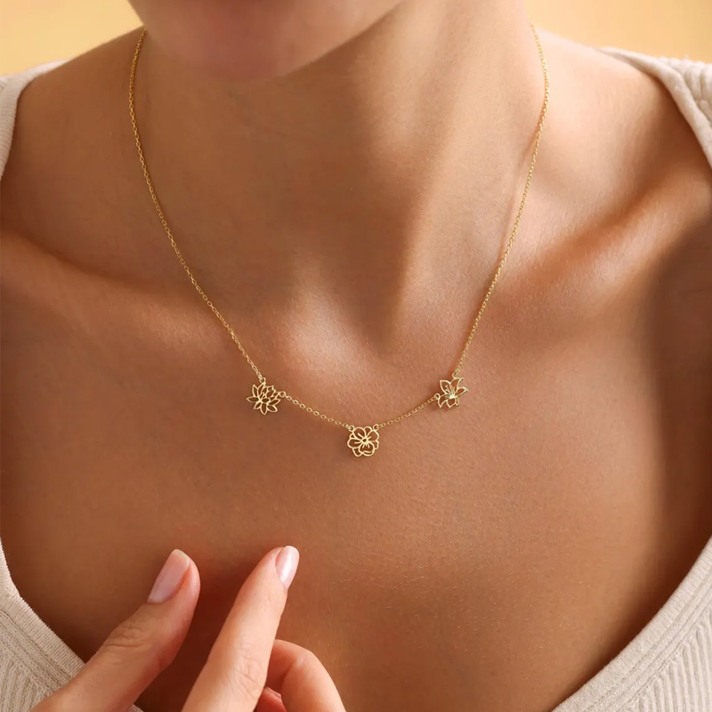 Customized Birth Flowers Neckl - Birth Flower Necklace recensione e prezzo