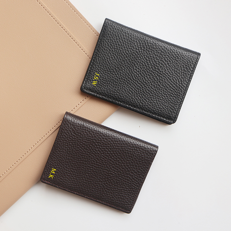 Genuine Leather Card Holder Ma - Personalized Name Box recensione e prezzo