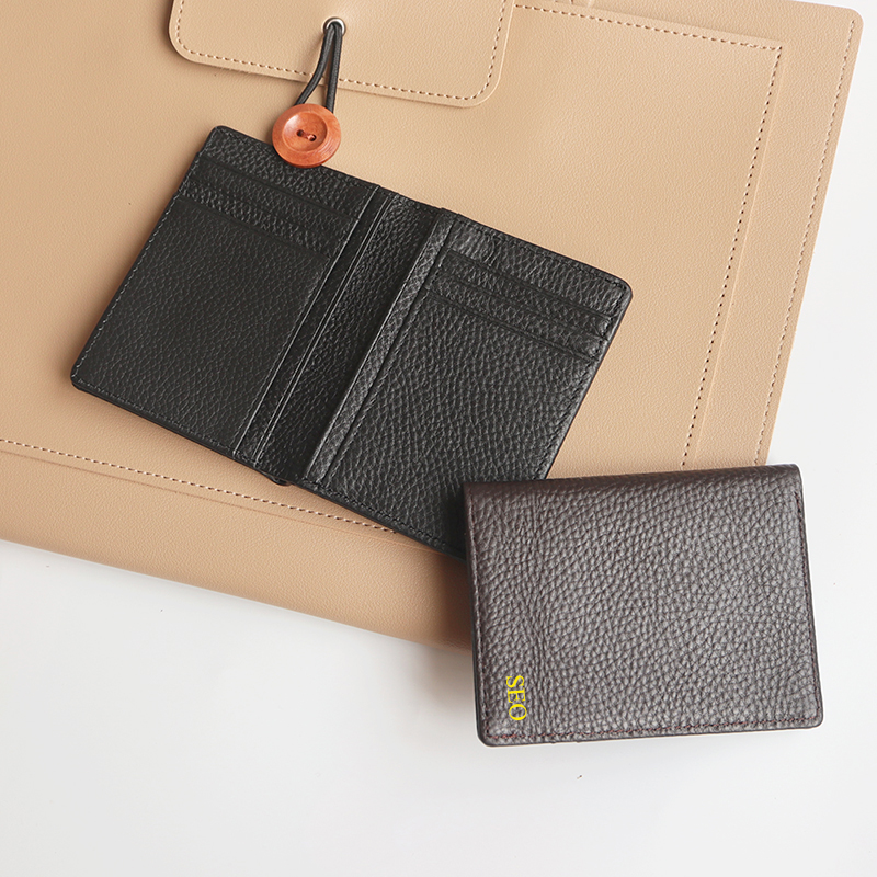 Genuine Leather Card Holder Ma - Personalized Name Box recensione e prezzo