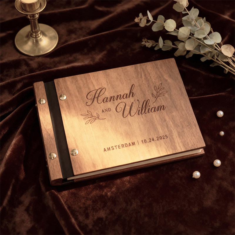 Personalized Wooden Wedding Gu - Custom Photo Book recensione e prezzo